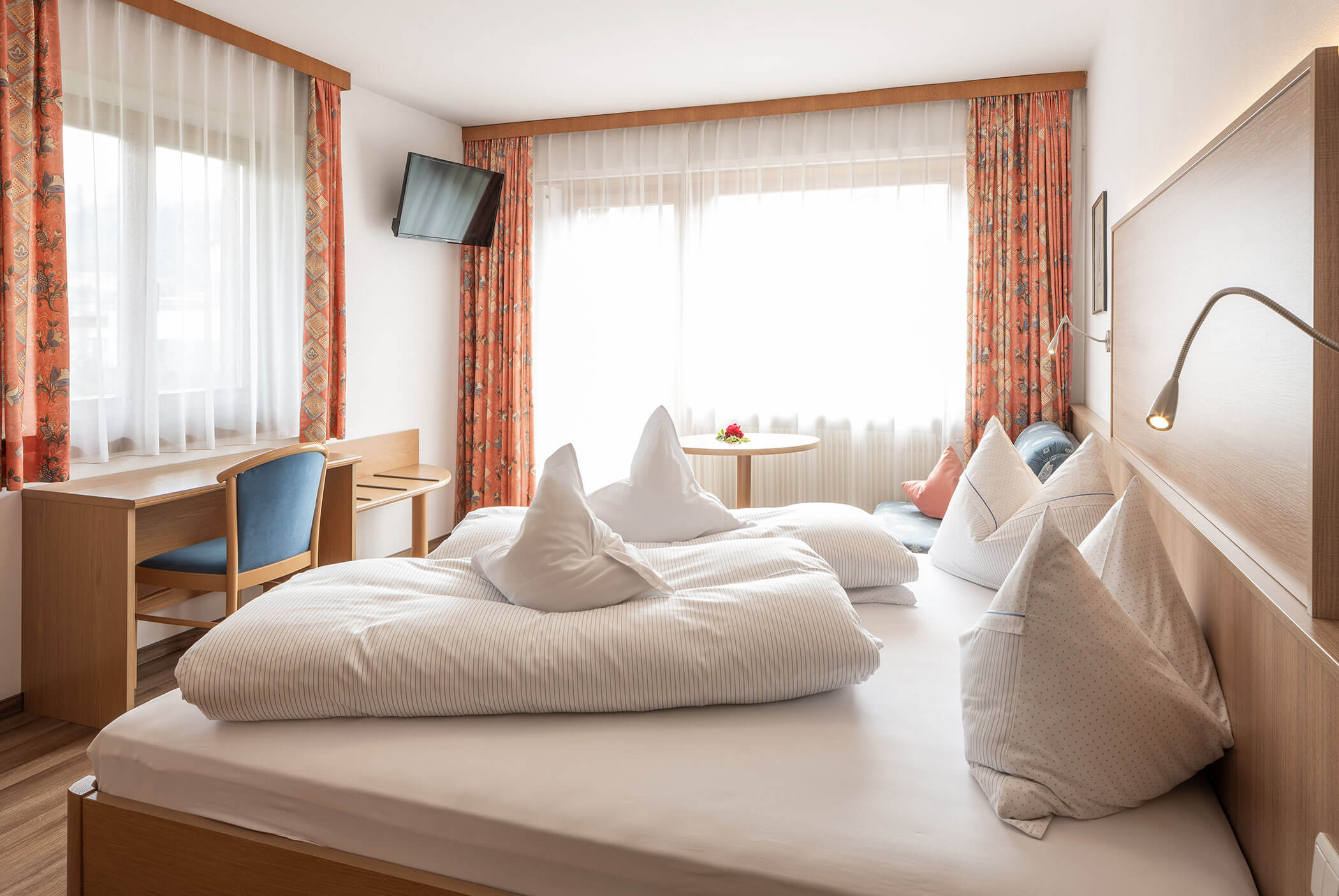 Hotel Martha - Doppelzimmer Standard mit Fernseher
